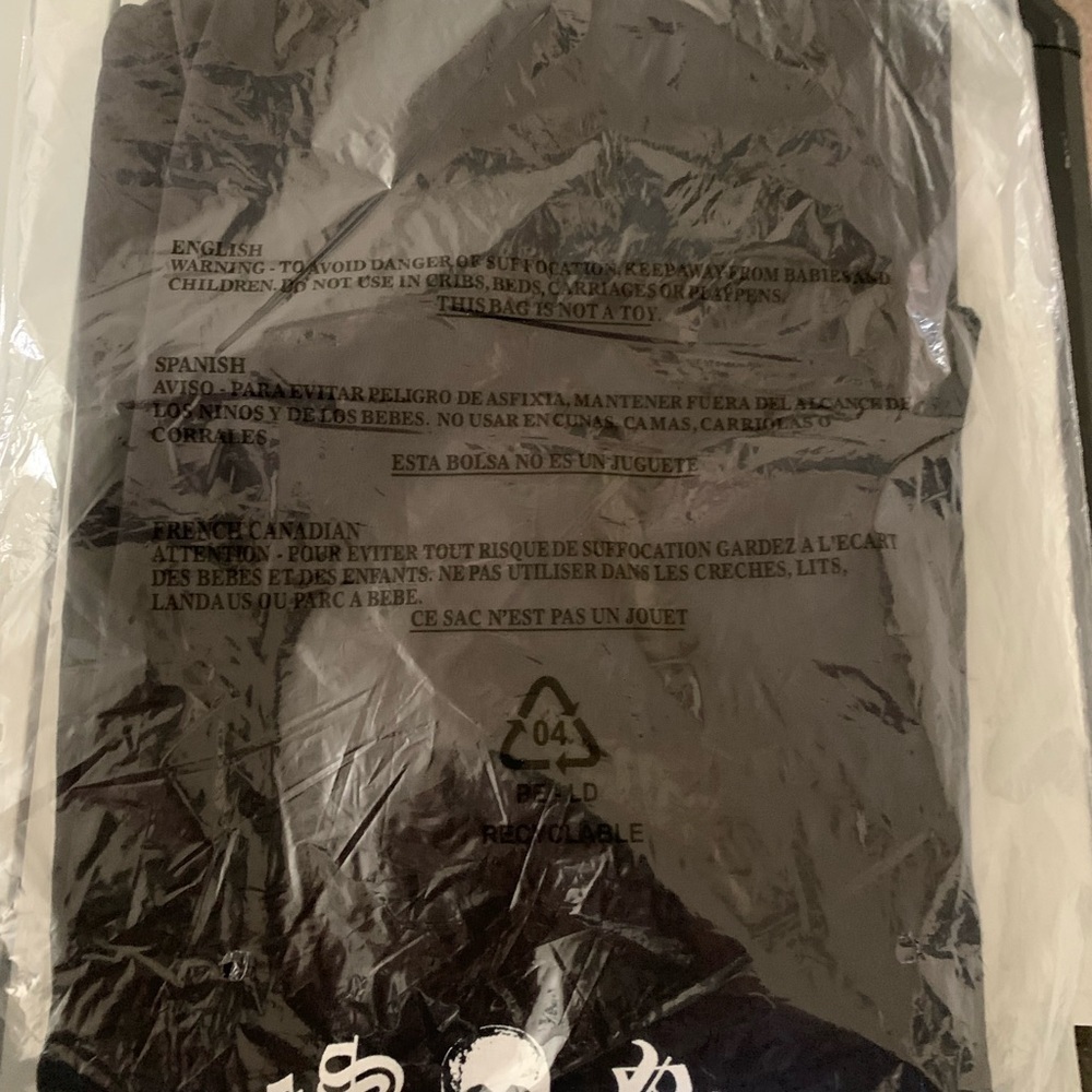 PLEASURES Ritual T Shirt Size Large - Picture 5 of 5